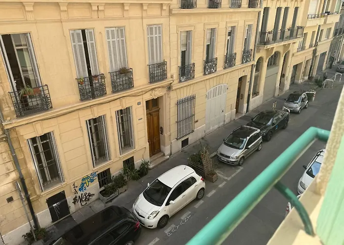 Appartement Pres De La Gare St Charles