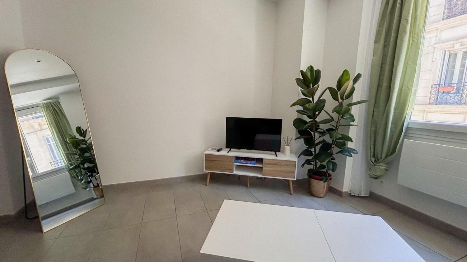 Pres De La Gare St Charles Apartment Marseilles